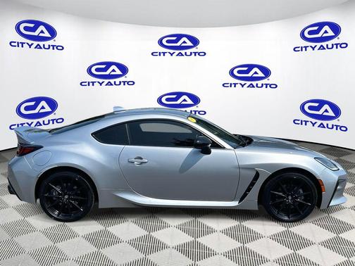 2024 Toyota GR86 Premium