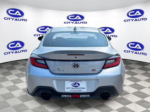 2024 Toyota GR86 Premium