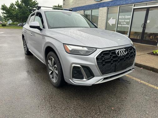 Florett Silver Metallic 2024 Audi Q5 45 S line Premium Plus