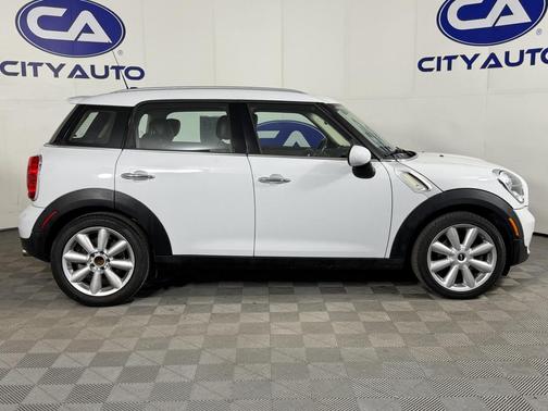 2016 MINI Countryman Cooper