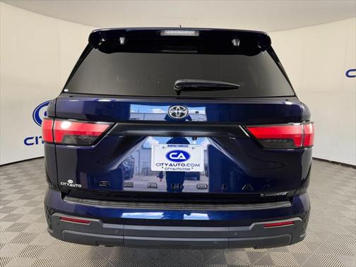 2025 Toyota Sequoia SR5