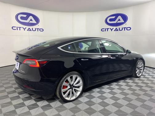 2018 Tesla Model 3 Long Range