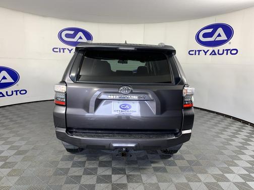 Magnetic Gray Metallic 2014 Toyota 4Runner SR5