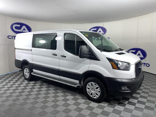Oxford White 2025 Ford Transit-250 Base