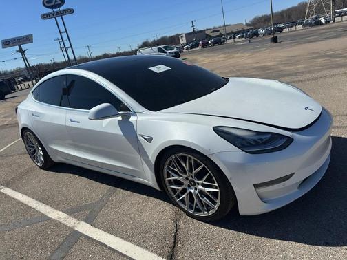 2020 Tesla Model 3 Standard Range