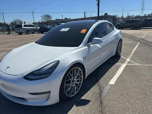 2020 Tesla Model 3 Standard Range