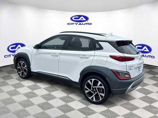 Lunar White 2023 Hyundai KONA Limited