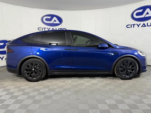 2022 Tesla Model X Plaid Tri Motor All-Wheel Drive