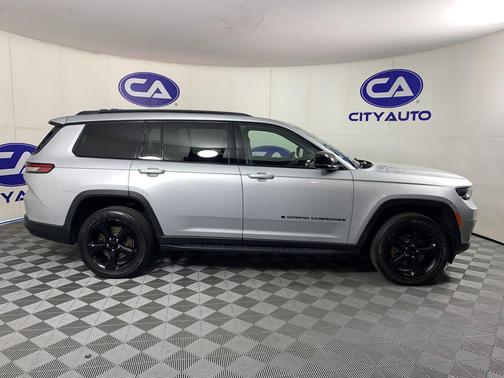 Silver Zynith 2023 Jeep Grand Cherokee L Altitude