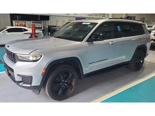 Silver Zynith 2023 Jeep Grand Cherokee L Altitude