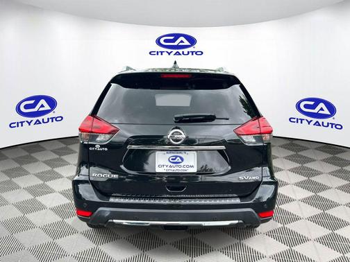 Magnetic Black Pearl 2020 Nissan Rogue SV