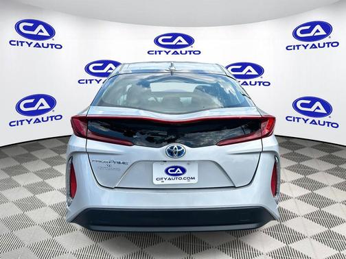 2022 Toyota Prius Prime LE