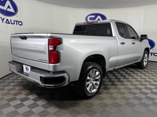 2020 Chevrolet Silverado 1500 Custom
