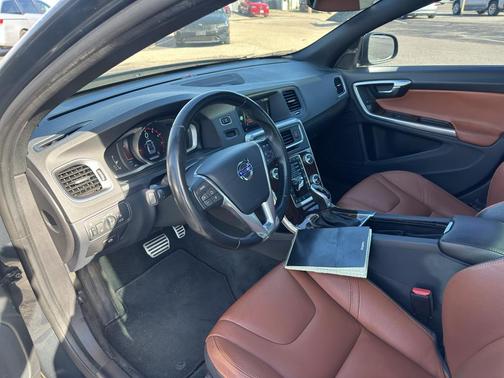 2016 Volvo S60 T5 Drive-E Premier