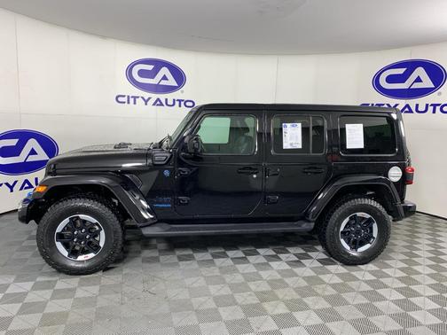 Black Clearcoat 2021 Jeep Wrangler Unlimited 4xe Sahara High Altitude