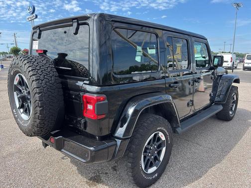 Black Clearcoat 2021 Jeep Wrangler Unlimited 4xe Sahara High Altitude