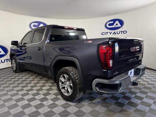 2023 GMC Sierra 1500 SLE