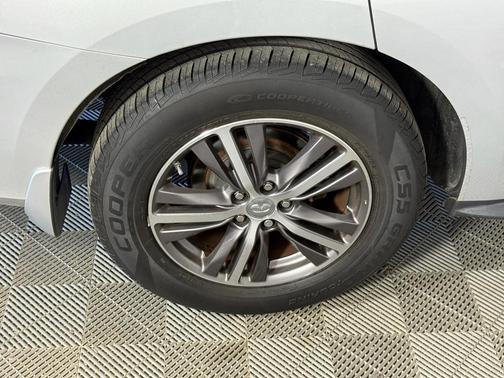 2018 INFINITI QX60 Base