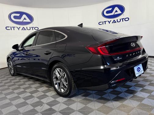 2021 Hyundai SONATA SEL