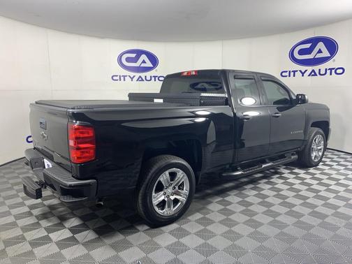 2016 Chevrolet Silverado 1500 Custom