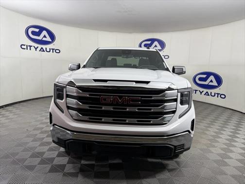 2024 GMC Sierra 1500 SLE