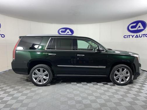 Dark Emerald Metallic 2016 Cadillac Escalade Premium