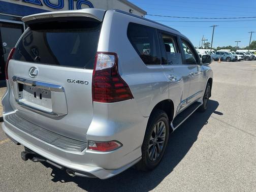 Silver Lining Metallic 2019 Lexus GX 460 Premium