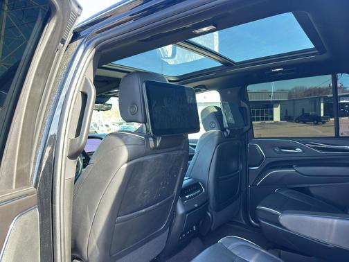 2023 Cadillac Escalade Sport