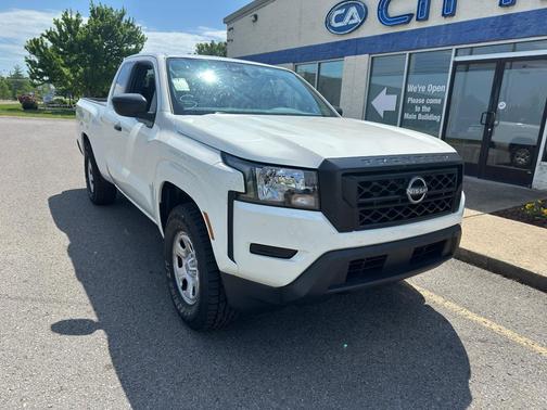 Glacier White 2022 Nissan Frontier S