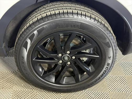 2019 Land Rover Discovery Sport Landmark Edition