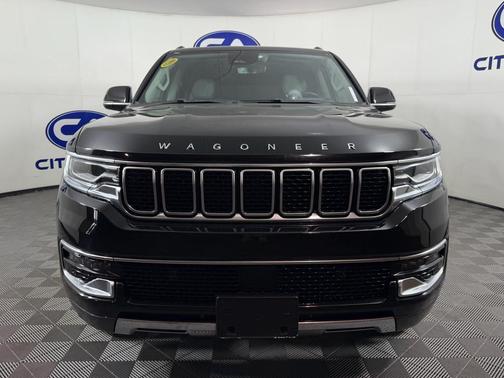 2022 Jeep Wagoneer Series III 4x2