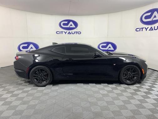Black 2020 Chevrolet Camaro 1LS