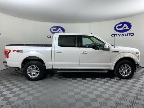 White Platinum Metallic Tri-Coat 2017 Ford F-150 Lariat
