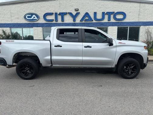 Silver Ice Metallic 2022 Chevrolet Silverado 1500 Limited Custom Trail Boss