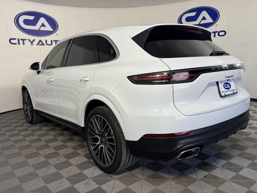 2019 Porsche Cayenne Cayenne