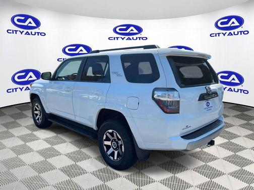 2024 Toyota 4Runner TRD Off Road