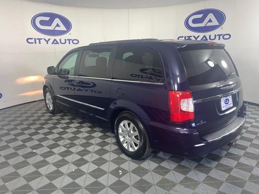 True Blue Pearlcoat 2015 Chrysler Town & Country Touring