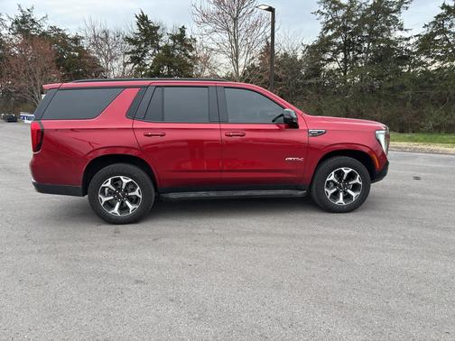 2026 GMC Yukon 4WD AT4