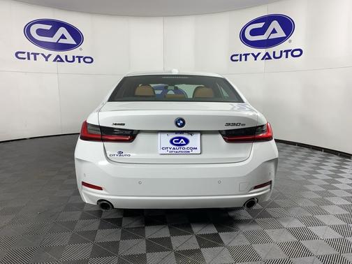 2023 BMW 330e xDrive