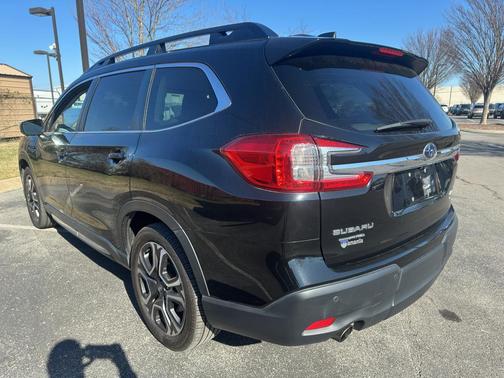 2023 Subaru Ascent Limited 7-Passenger