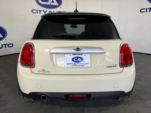 2015 MINI Hardtop Cooper