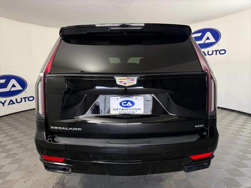 2023 Cadillac Escalade Sport