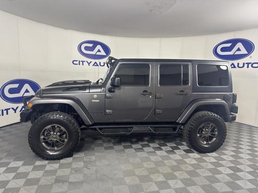 Granite Crystal Metallic Clearcoat 2016 Jeep Wrangler 75th Anniversary