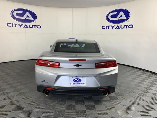 Silver Ice Metallic 2017 Chevrolet Camaro 1LT