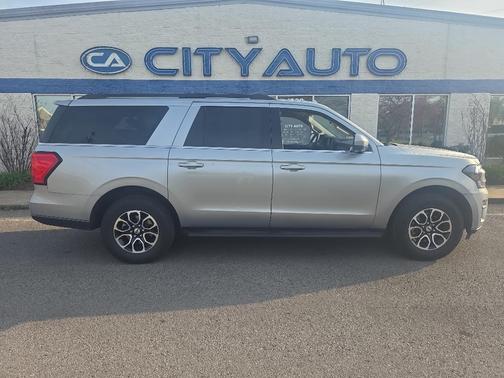 Iconic Silver Metallic 2024 Ford Expedition Max XLT