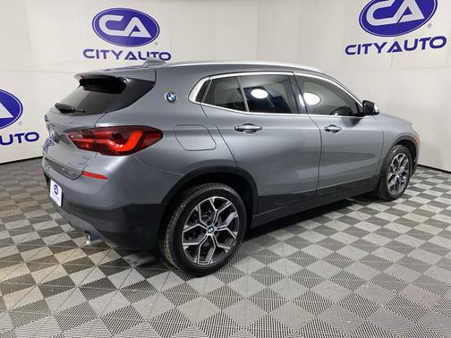 2023 BMW X2 sDrive28i