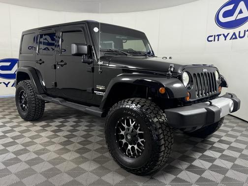 2012 Jeep Wrangler Unlimited Sahara