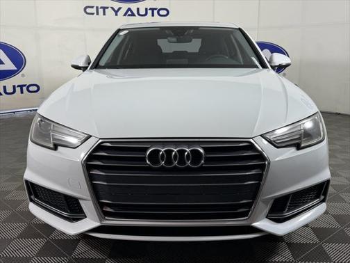 2019 Audi A4 40 Premium