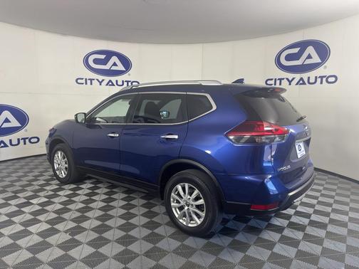 Caspian Blue Metallic 2020 Nissan Rogue SV