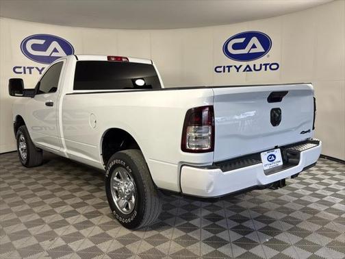 2023 RAM 3500 Tradesman Regular Cab 4x4 8' Box